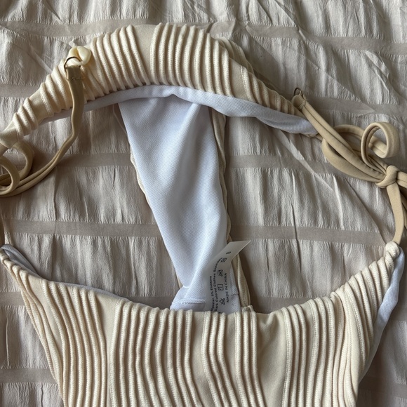 SHEIN Cream Ribbed Bikini Set - Picture 5 of 8